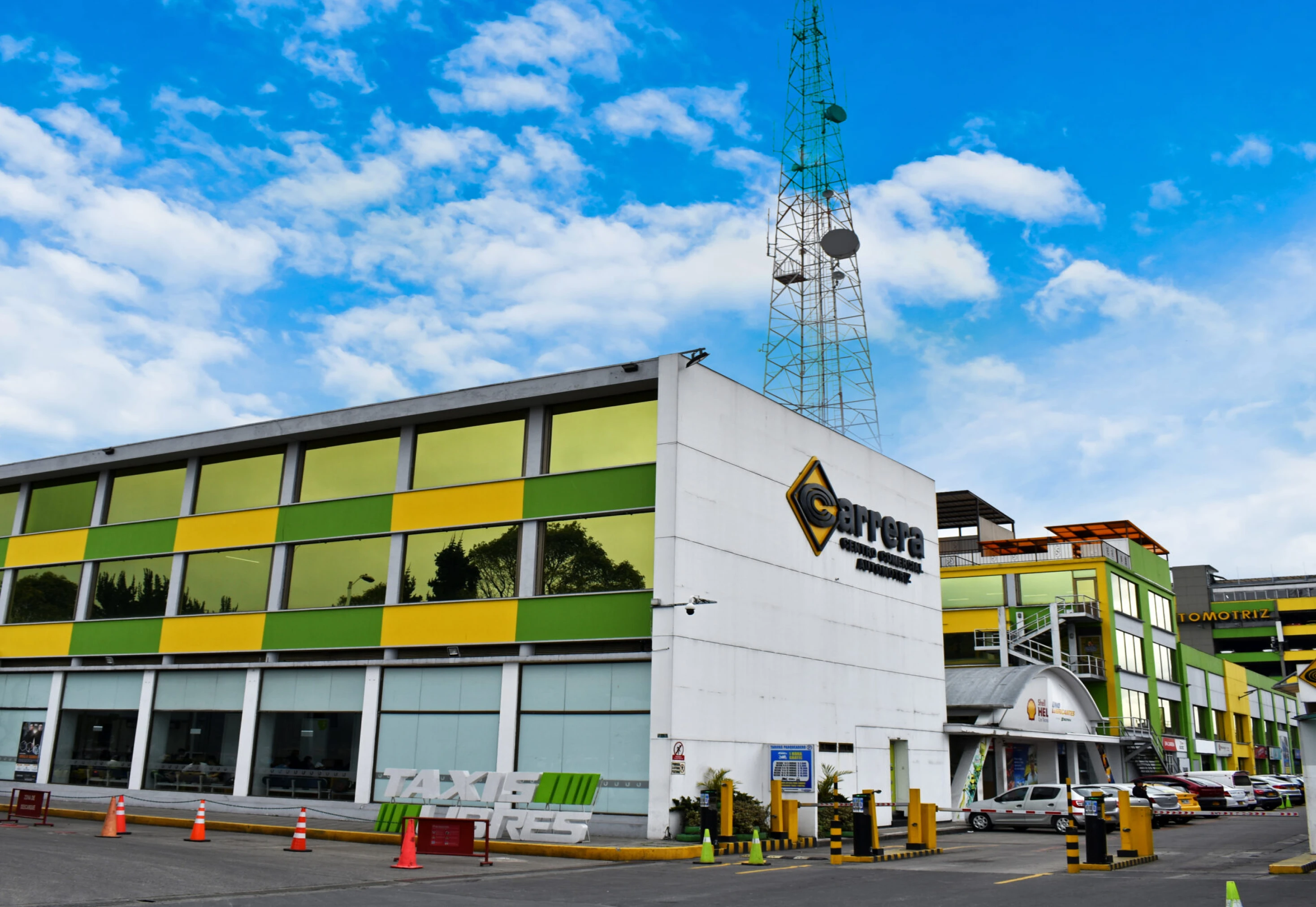 Centro Comercial Carrera, Bogotá, Colombia