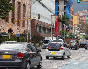 En 2023 cambia el pico y placa en Bogotá para vehículos particulares